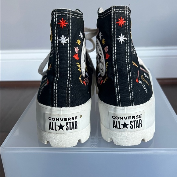 Converse Chuck Taylor All Star Lugged High "It's Okay to Wander" Sneakers - Picture 4 of 15